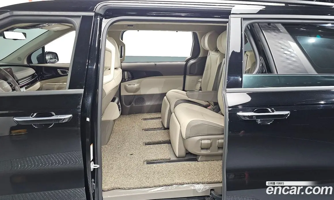 Kia Carnival 2024 1.6 автомат (гидро), фото 18 Kia Carnival 2024 1.6 автомат (гидро), фото 18