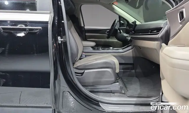 Kia Carnival 2025 1.6 автомат (гидро), миниатюра 11 Kia Carnival 2025 1.6 автомат (гидро), миниатюра 11