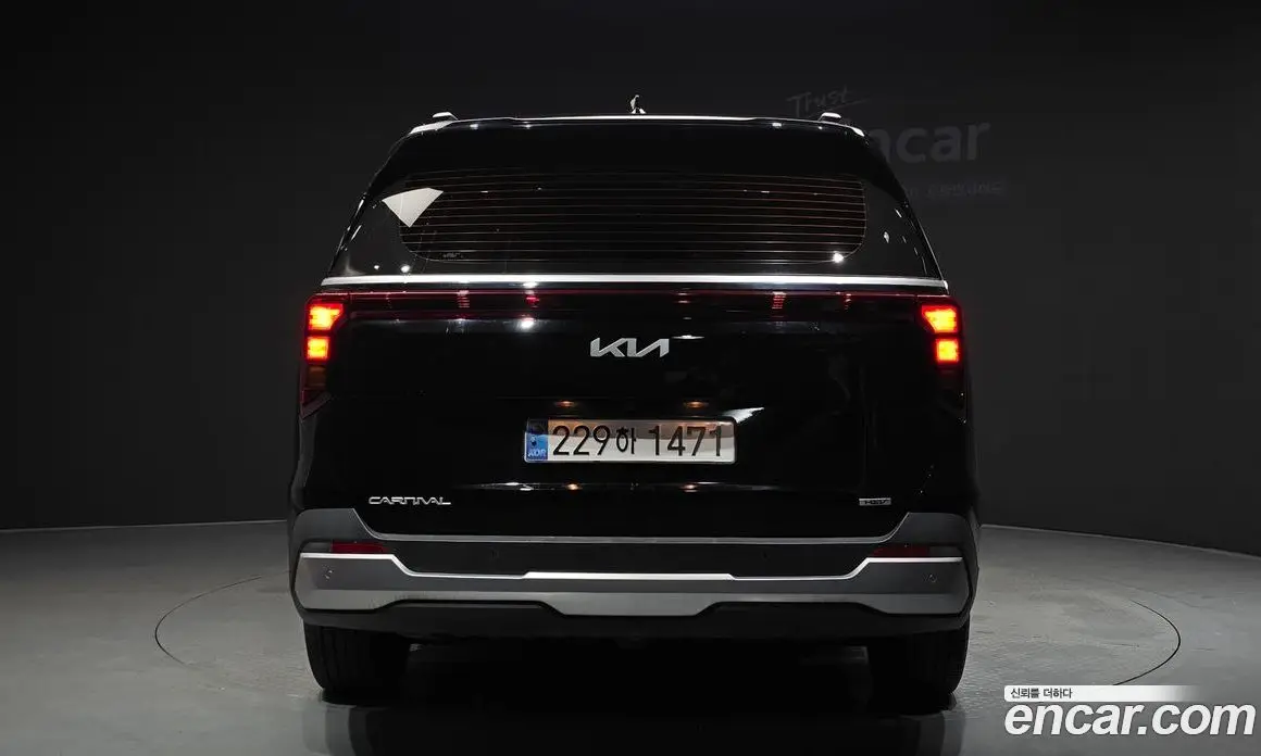 Kia Carnival 2025 1.6 автомат (гидро), фото 4 Kia Carnival 2025 1.6 автомат (гидро), фото 4