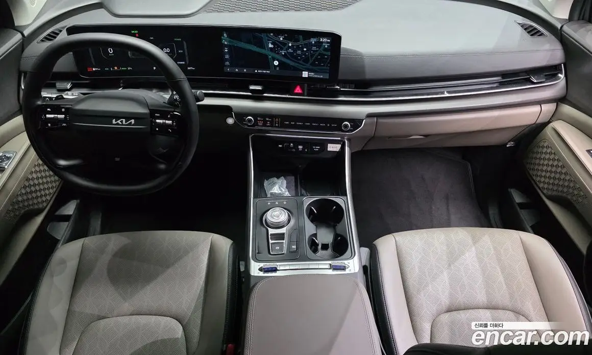 Kia Carnival 2025 1.6 автомат (гидро), фото 7 Kia Carnival 2025 1.6 автомат (гидро), фото 7