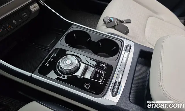 Kia Carnival 2025 1.6 автомат (гидро), миниатюра 12