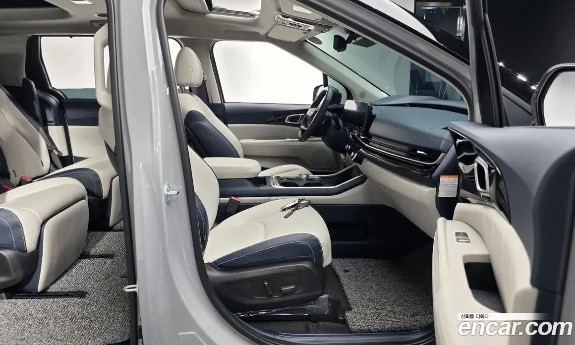 Kia Carnival 2025 1.6 автомат (гидро), фото 16 Kia Carnival 2025 1.6 автомат (гидро), фото 16