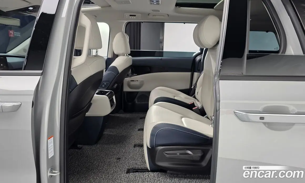 Kia Carnival 2025 1.6 автомат (гидро), фото 18 Kia Carnival 2025 1.6 автомат (гидро), фото 18