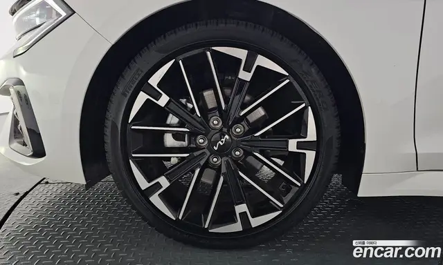 Kia K5 (Optima) 2025 1.6 автомат (гидро), миниатюра 4 Kia K5 (Optima) 2025 1.6 автомат (гидро), миниатюра 4