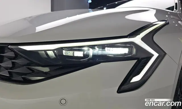 Kia K5 (Optima) 2025 1.6 автомат (гидро), миниатюра 7 Kia K5 (Optima) 2025 1.6 автомат (гидро), миниатюра 7