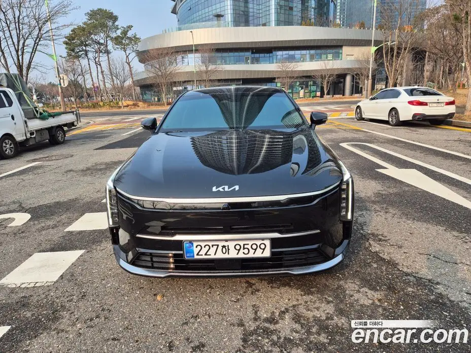 Kia K8 2025 1.6 автомат (гидро), фото 1 Kia K8 2025 1.6 автомат (гидро), фото 1