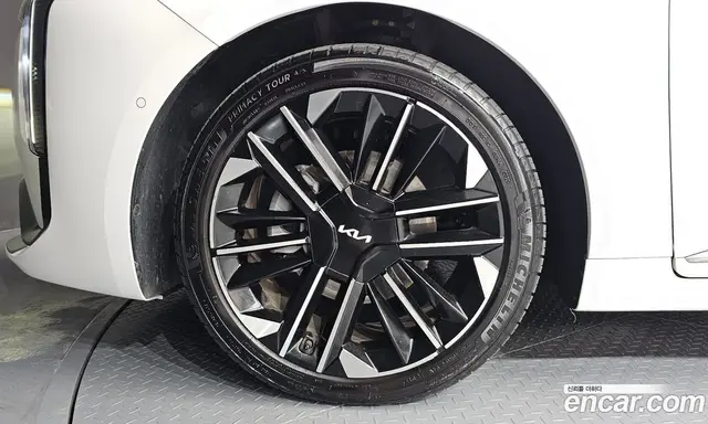 Kia K8 2025 1.6 автомат (гидро), миниатюра 5 Kia K8 2025 1.6 автомат (гидро), миниатюра 5