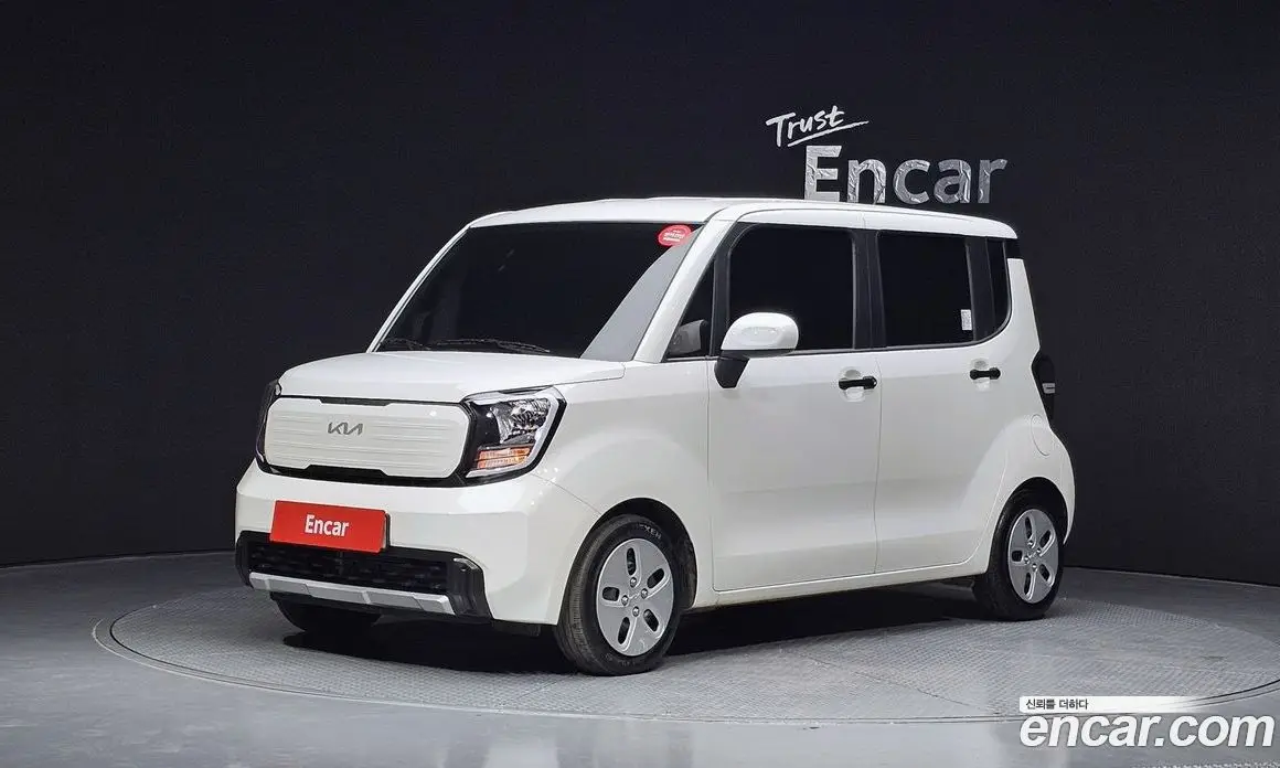 Kia Ray 2023 1.0 автомат (гидро), фото 1 Kia Ray 2023 1.0 автомат (гидро), фото 1