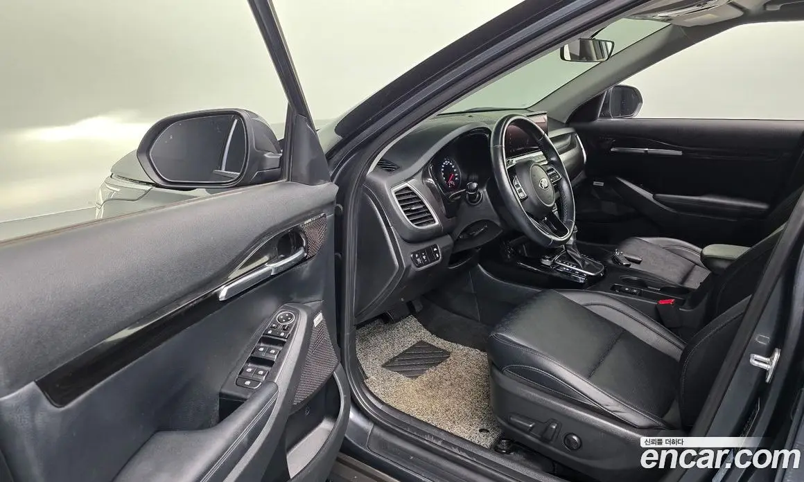 Kia Seltos 2020 1.6 автомат (гидро), фото 13 Kia Seltos 2020 1.6 автомат (гидро), фото 13
