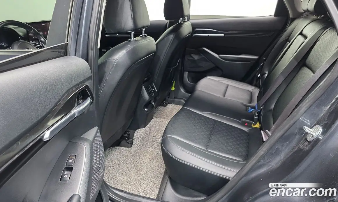 Kia Seltos 2020 1.6 автомат (гидро), фото 18 Kia Seltos 2020 1.6 автомат (гидро), фото 18