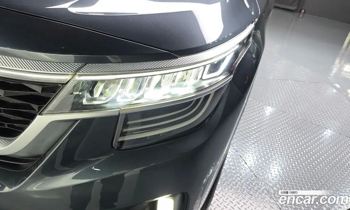 Kia Seltos 2020 1.6 автомат (гидро), фото 8 Kia Seltos 2020 1.6 автомат (гидро), фото 8