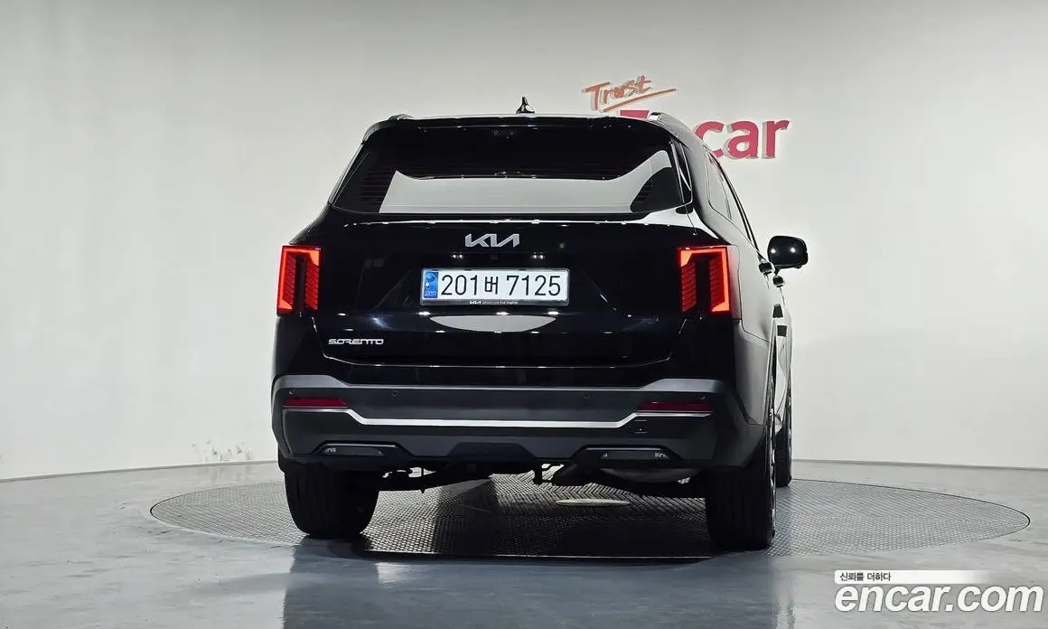 Kia Sorento 2023 2.2 автомат (гидро), фото 4 Kia Sorento 2023 2.2 автомат (гидро), фото 4
