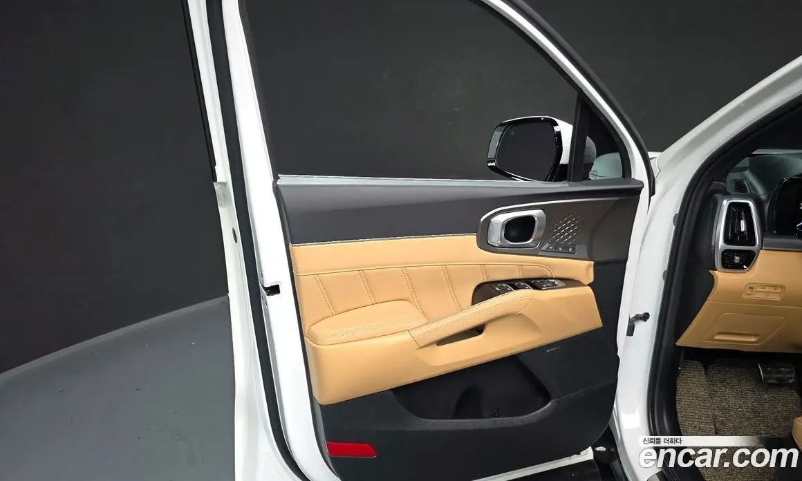Kia Sorento 2023 1.6 автомат (гидро), фото 14 Kia Sorento 2023 1.6 автомат (гидро), фото 14
