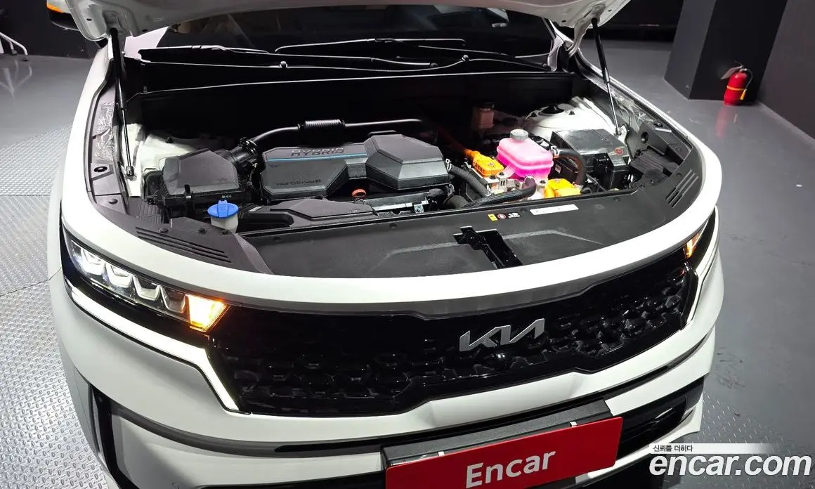 Kia Sorento 2023 1.6 автомат (гидро), фото 6 Kia Sorento 2023 1.6 автомат (гидро), фото 6
