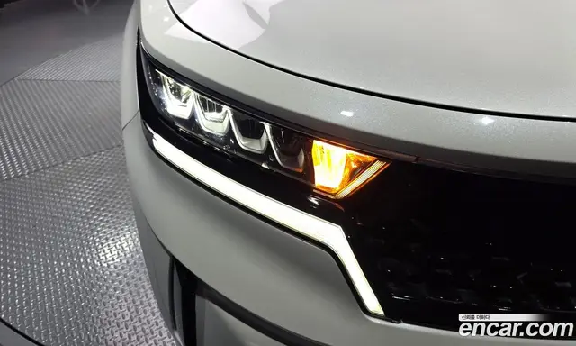 Kia Sorento 2023 1.6 автомат (гидро), миниатюра 8 Kia Sorento 2023 1.6 автомат (гидро), миниатюра 8