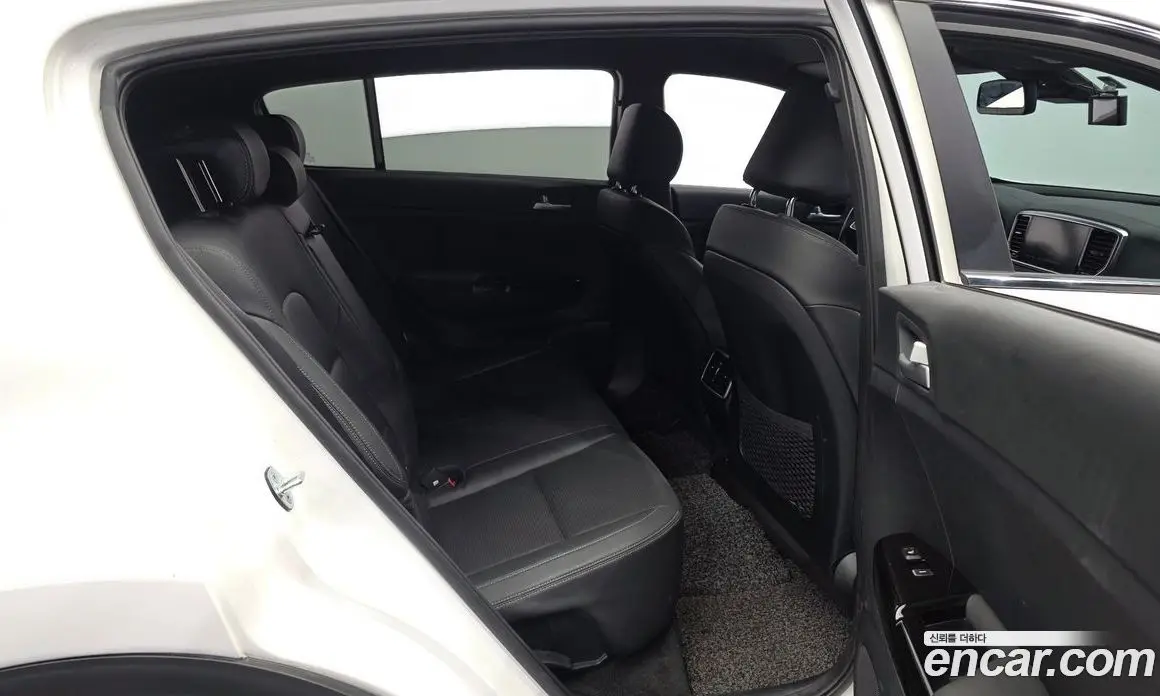 Kia Sportage 2021 1.6 автомат (гидро), фото 17 Kia Sportage 2021 1.6 автомат (гидро), фото 17
