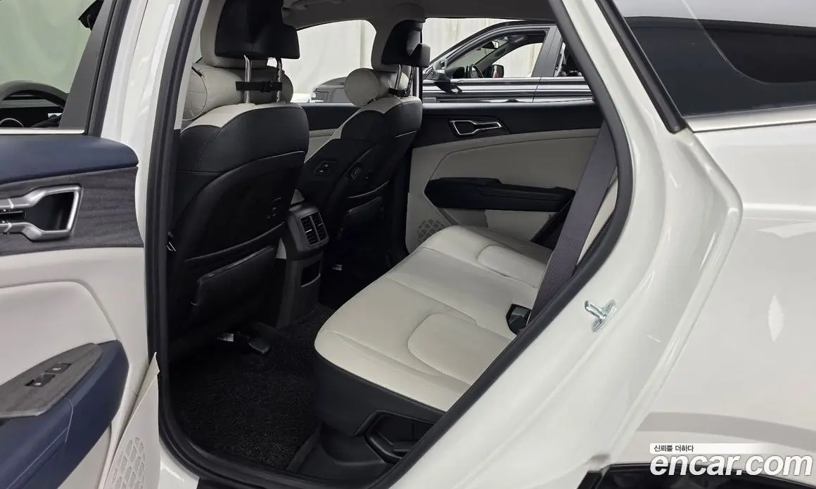 Kia Sportage 2022 1.6 автомат (гидро), фото 16 Kia Sportage 2022 1.6 автомат (гидро), фото 16