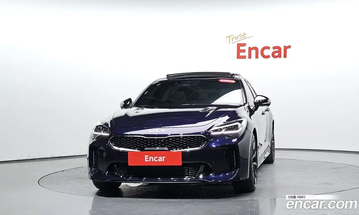 Kia Stinger 2022 3.3 автомат (гидро), фото 2 Kia Stinger 2022 3.3 автомат (гидро), фото 2