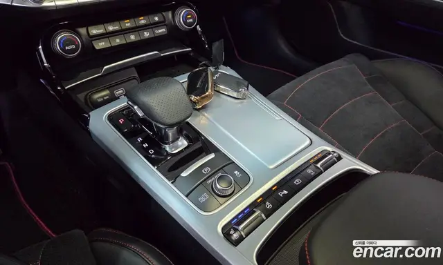 Kia Stinger 2022 3.3 автомат (гидро), миниатюра 11 Kia Stinger 2022 3.3 автомат (гидро), миниатюра 11