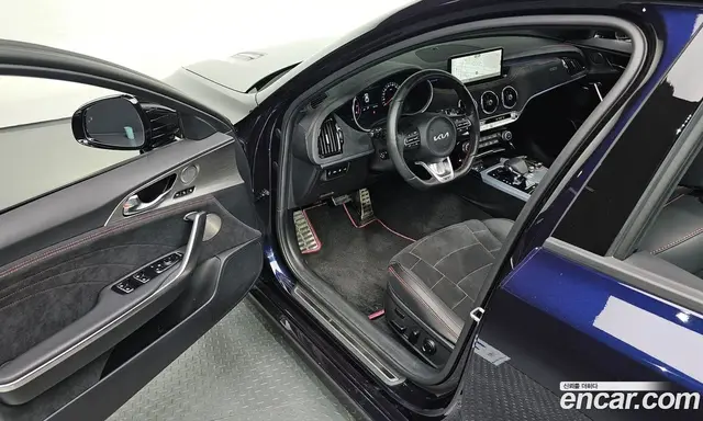 Kia Stinger 2022 3.3 автомат (гидро), миниатюра 12