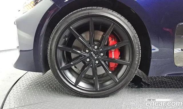 Kia Stinger 2022 3.3 автомат (гидро), миниатюра 4 Kia Stinger 2022 3.3 автомат (гидро), миниатюра 4