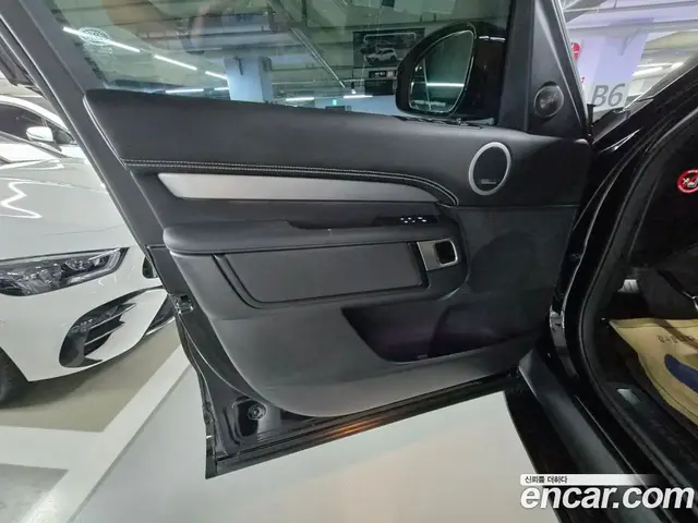 Land Rover Discovery 2025 3.0 автомат (гидро), миниатюра 11 Land Rover Discovery 2025 3.0 автомат (гидро), миниатюра 11