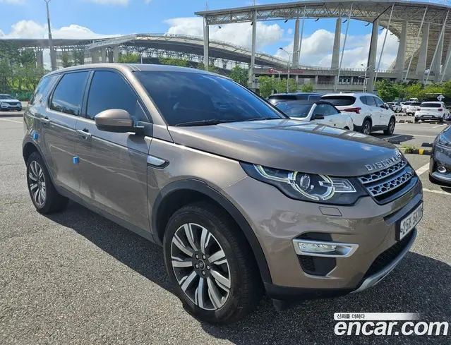 Land Rover Discovery Sport 2017 2.0 автомат (гидро), миниатюра 2 Land Rover Discovery Sport 2017 2.0 автомат (гидро), миниатюра 2
