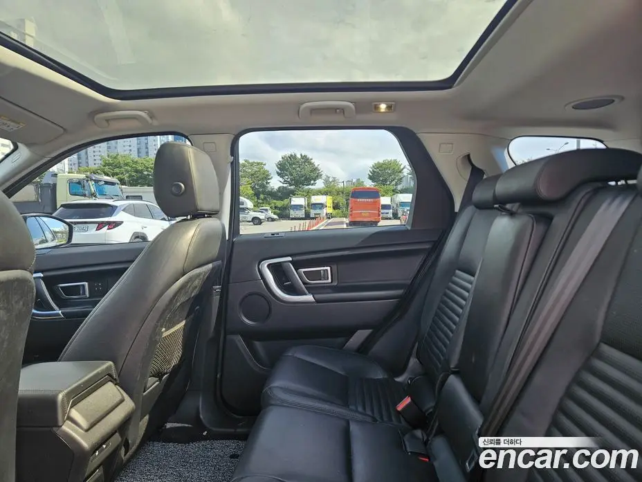 Land Rover Discovery Sport 2017 2.0 автомат (гидро), фото 19 Land Rover Discovery Sport 2017 2.0 автомат (гидро), фото 19