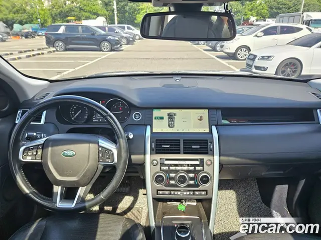 Land Rover Discovery Sport 2017 2.0 автомат (гидро), миниатюра 8 Land Rover Discovery Sport 2017 2.0 автомат (гидро), миниатюра 8