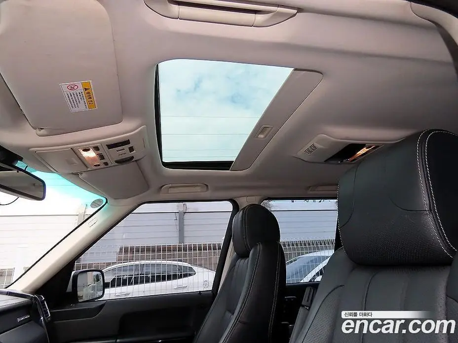 Land Rover Range Rover 2011 5.0 автомат (гидро), фото 16 Land Rover Range Rover 2011 5.0 автомат (гидро), фото 16