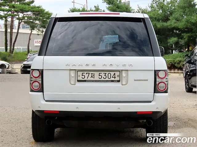 Land Rover Range Rover 2011 5.0 автомат (гидро), миниатюра 4 Land Rover Range Rover 2011 5.0 автомат (гидро), миниатюра 4