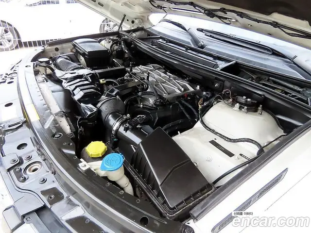 Land Rover Range Rover 2011 5.0 автомат (гидро), миниатюра 6 Land Rover Range Rover 2011 5.0 автомат (гидро), миниатюра 6