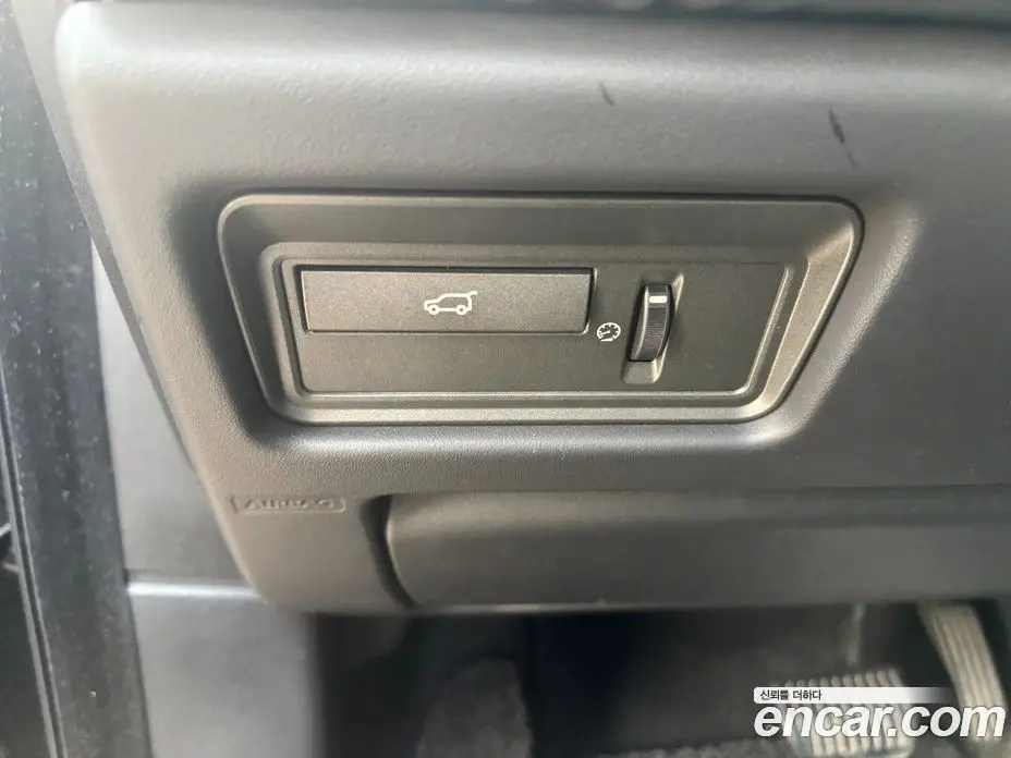 Land Rover Range Rover Evoque 2015 2.2 автомат (гидро), фото 15 Land Rover Range Rover Evoque 2015 2.2 автомат (гидро), фото 15