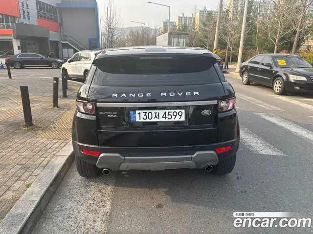 Land Rover Range Rover Evoque 2015 2.2 автомат (гидро), миниатюра 4 Land Rover Range Rover Evoque 2015 2.2 автомат (гидро), миниатюра 4