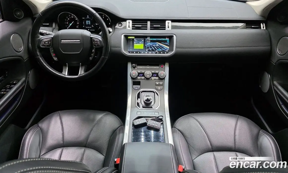 Land Rover Range Rover Evoque 2019 2.0 автомат (гидро), фото 7 Land Rover Range Rover Evoque 2019 2.0 автомат (гидро), фото 7