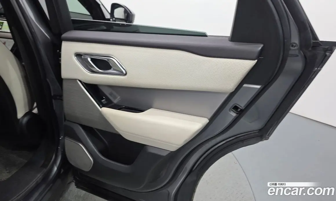 Land Rover Range Rover Velar 2018 3.0 автомат (гидро), фото 15