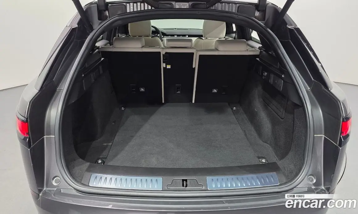Land Rover Range Rover Velar 2018 3.0 автомат (гидро), фото 23