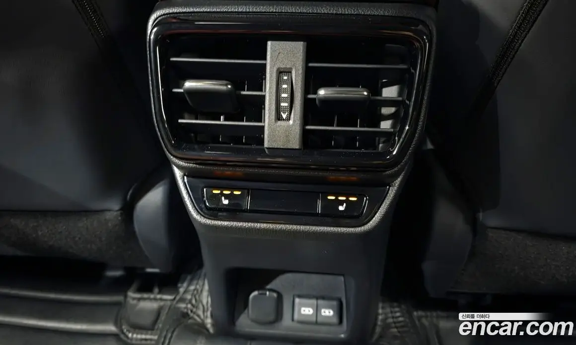 Lexus NX 2023 2.5 автомат (гидро), фото 23 Lexus NX 2023 2.5 автомат (гидро), фото 23