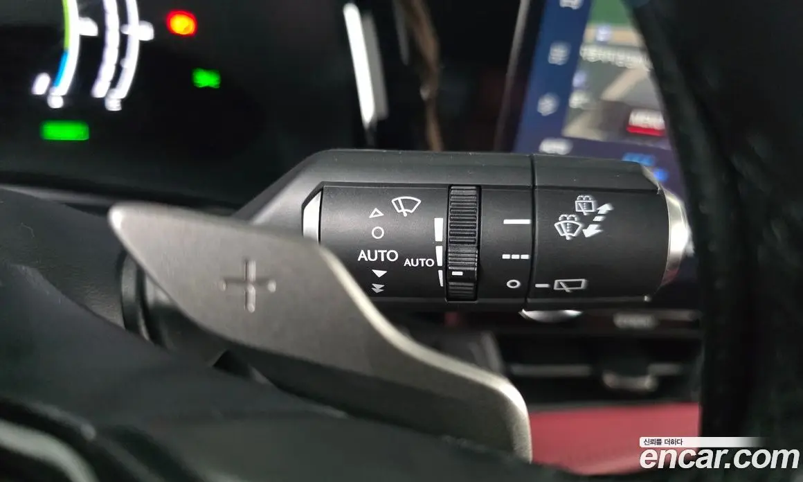 Lexus NX 2023 2.5 автомат (гидро), фото 33 Lexus NX 2023 2.5 автомат (гидро), фото 33
