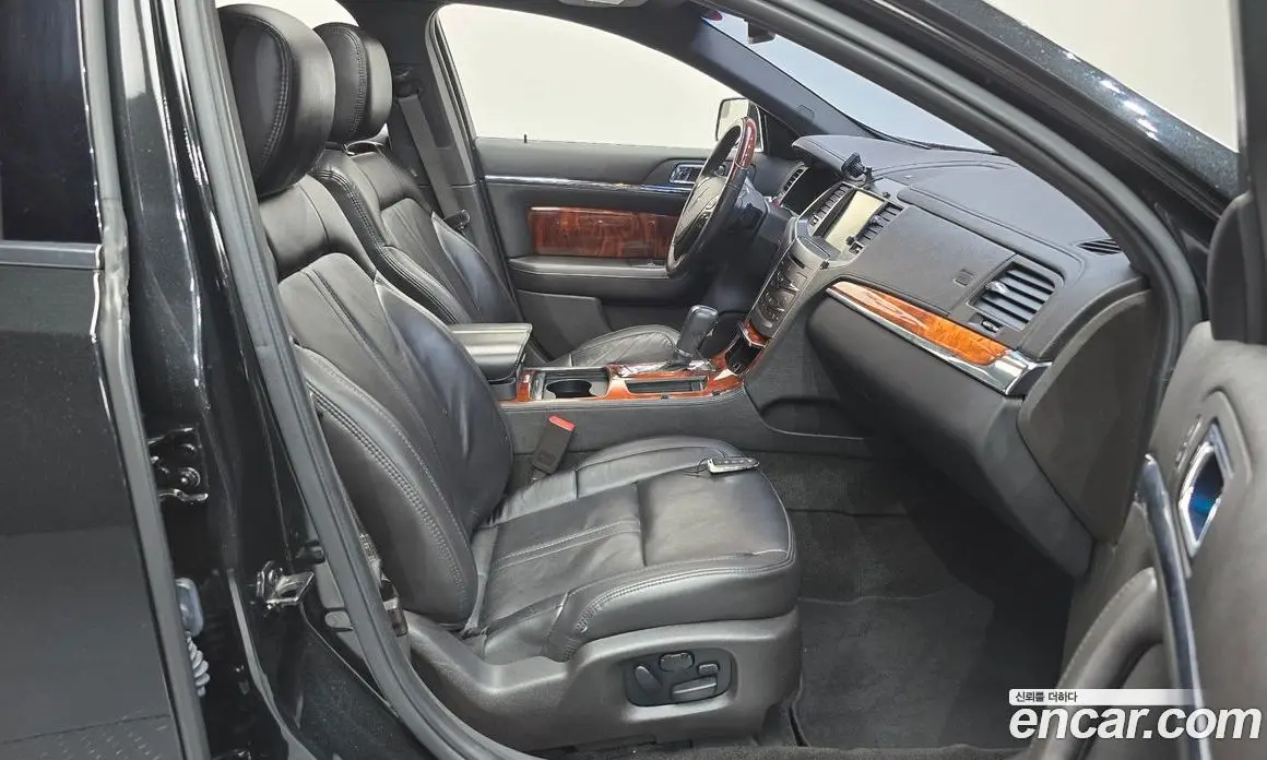 Lincoln MKS 2014 3.7 автомат (гидро), фото 11 Lincoln MKS 2014 3.7 автомат (гидро), фото 11