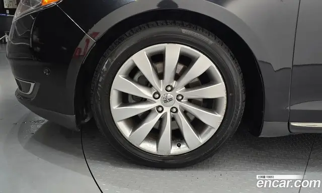 Lincoln MKS 2014 3.7 автомат (гидро), миниатюра 5 Lincoln MKS 2014 3.7 автомат (гидро), миниатюра 5