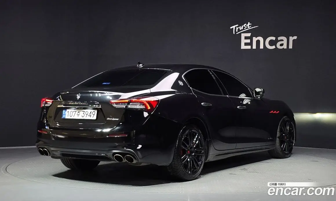Maserati Ghibli 2017 3.0 автомат (гидро), фото 2 Maserati Ghibli 2017 3.0 автомат (гидро), фото 2