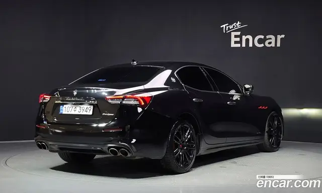 Maserati Ghibli 2017 3.0 автомат (гидро), миниатюра 2 Maserati Ghibli 2017 3.0 автомат (гидро), миниатюра 2