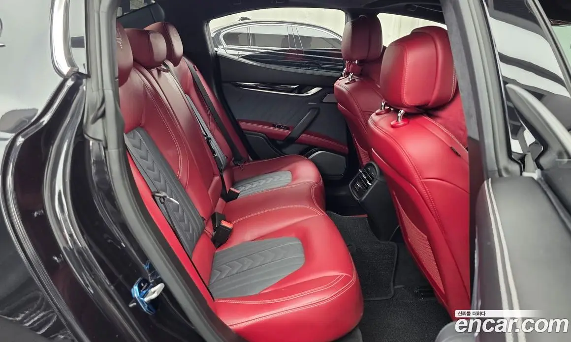 Maserati Ghibli 2017 3.0 автомат (гидро), фото 18 Maserati Ghibli 2017 3.0 автомат (гидро), фото 18