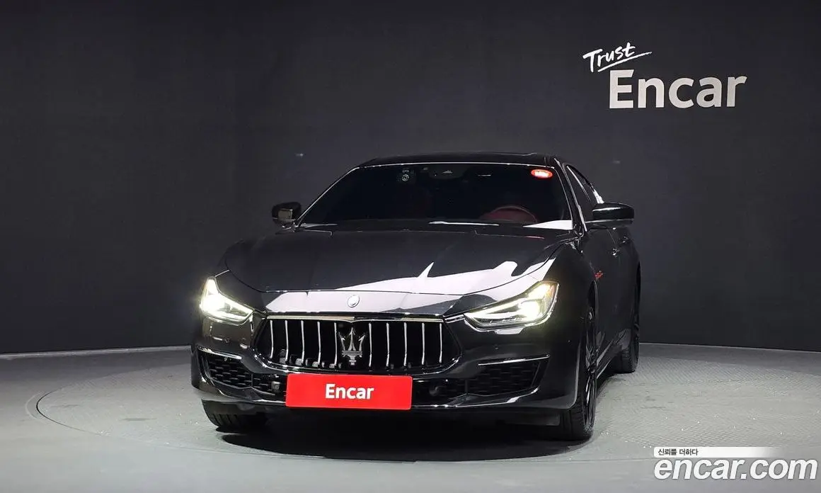 Maserati Ghibli 2017 3.0 автомат (гидро), фото 3 Maserati Ghibli 2017 3.0 автомат (гидро), фото 3