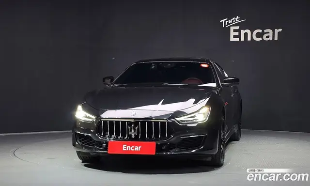 Maserati Ghibli 2017 3.0 автомат (гидро), миниатюра 3 Maserati Ghibli 2017 3.0 автомат (гидро), миниатюра 3