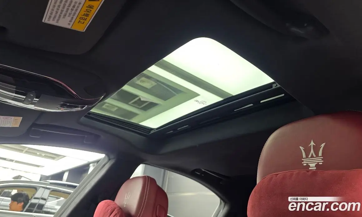 Maserati Ghibli 2017 3.0 автомат (гидро), фото 24 Maserati Ghibli 2017 3.0 автомат (гидро), фото 24