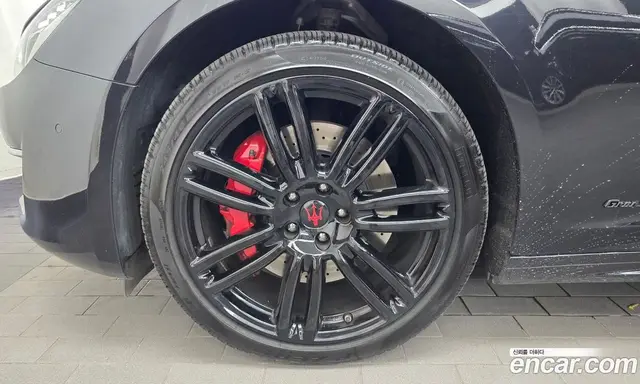 Maserati Ghibli 2017 3.0 автомат (гидро), миниатюра 5 Maserati Ghibli 2017 3.0 автомат (гидро), миниатюра 5