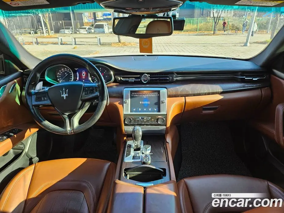 Maserati Quattroporte 2016 3.0 автомат (гидро), фото 16 Maserati Quattroporte 2016 3.0 автомат (гидро), фото 16