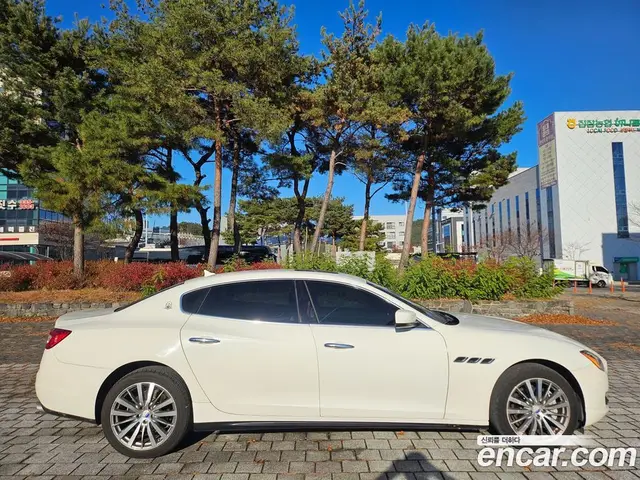 Maserati Quattroporte 2016 3.0 автомат (гидро), миниатюра 4 Maserati Quattroporte 2016 3.0 автомат (гидро), миниатюра 4